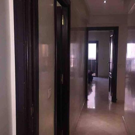 Appartement Tout Confort Avec Possibilite Transport Aeroport Marrakesch Exterior foto