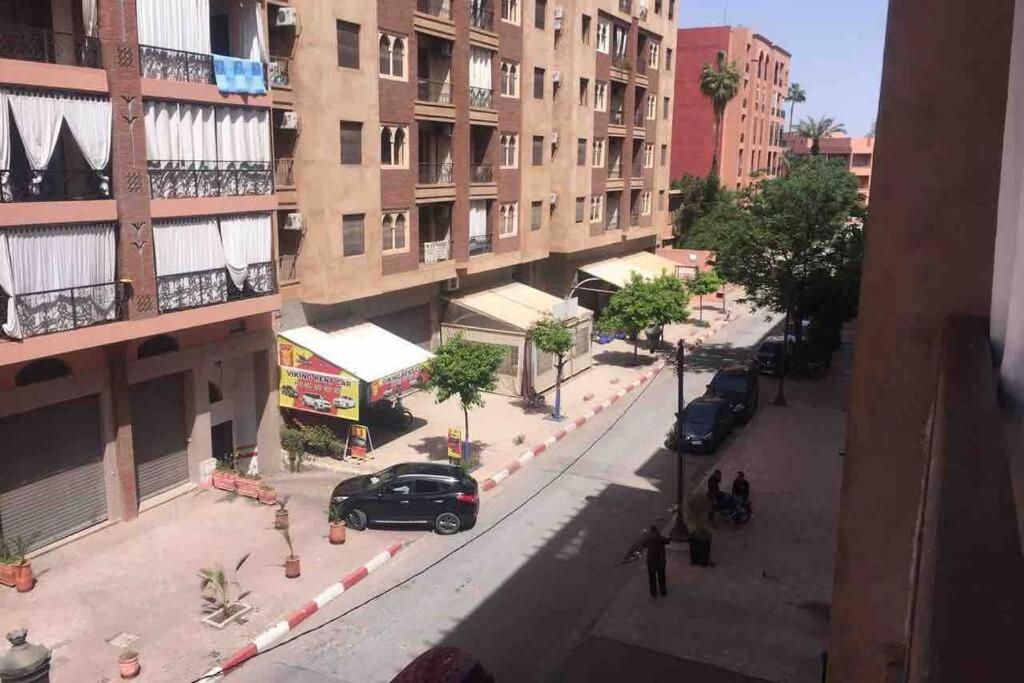 Appartement Tout Confort Avec Possibilite Transport Aeroport Marrakesch Exterior foto